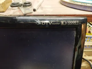 Samsung 17 TV con TDT y Mando