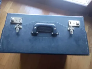 Valigetta vintage rigida nera NordMende Spectra