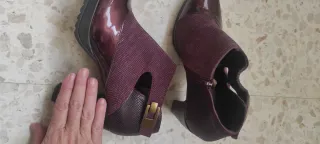 Botines burdeos charol y piel