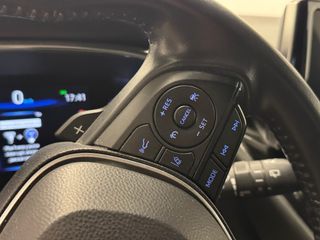 Toyota Corolla 180H Style Touring Sport