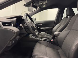 Toyota Corolla 180H Style Touring Sport