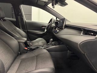 Toyota Corolla 180H Style Touring Sport