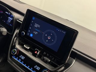 Toyota Corolla 180H Style Touring Sport