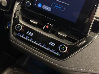 Toyota Corolla 180H Style Touring Sport