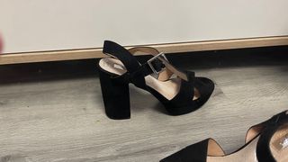 Zapatos de tacón negros