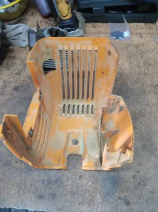 Tapa Cilindro Desbrozadora mcchullons Elite 3325