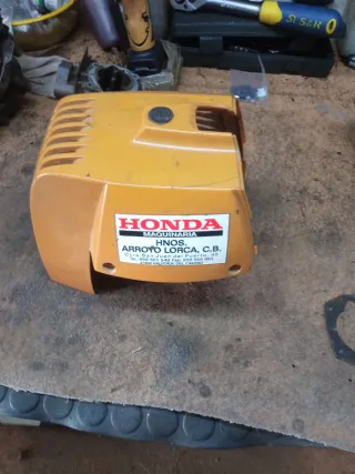 Tapa Cilindro Desbrozadora mcchullons Elite 3325