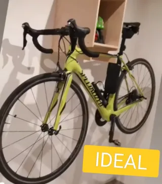 Soporte de madera para colgar bicicleta