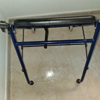 Andador para Ancianos y Discapacitados