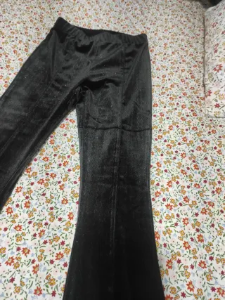 Pantalón negro brillante fiesta campana 11/12 añ