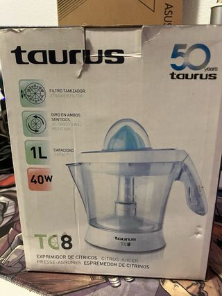 Exprimidor Taurus TC8