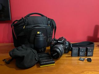 Cámara Nikon D5100 + 2 Lentes + Accesorios