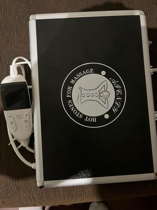 Pedras de Massagem Aquecidas em Mala