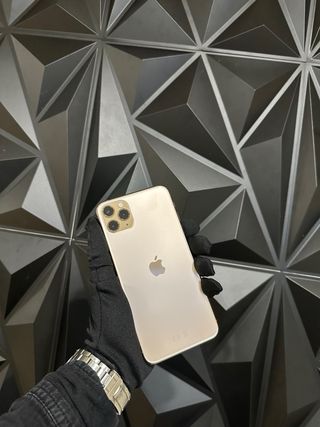 iPhone 11 Pro Max 64GB Dorado