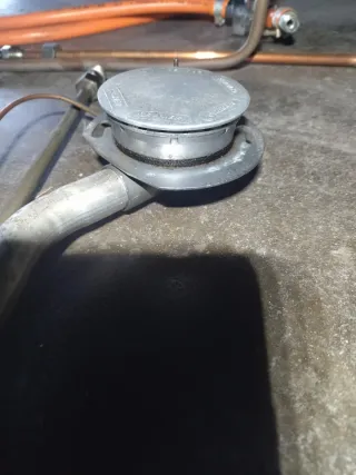 Calefacción gas y 2 fuegos cocina caravana