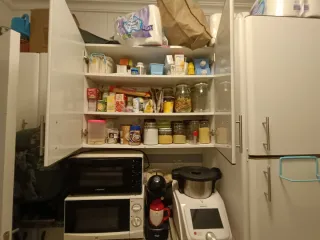 Muebles de cocina de madera blancos