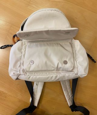 Mochila beige mujer