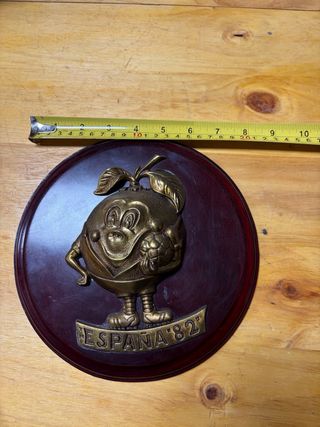 Metopa Naranjito España 82