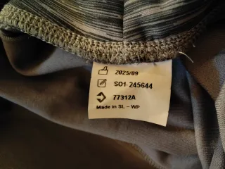 Leggings Decathlon grises nuevos