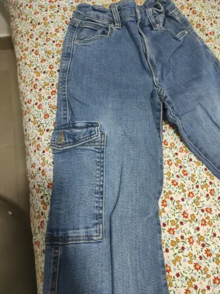 Pantalón vaquero cargo Talla 11/12