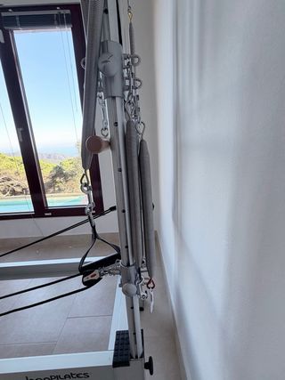 BonPilates Reformer con Torre y accesorios