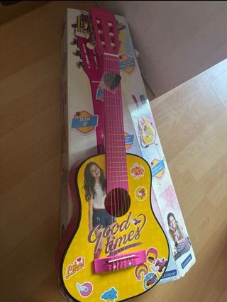 Guitarra rosa para niña