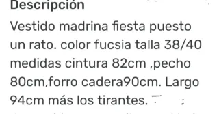 Vestido de fiesta fucsia con volantes