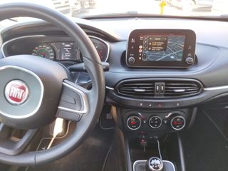 FIAT Tipo 1.3 Lounge 70kW 95CV diesel Mjet. SW 5p.