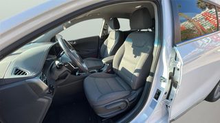 Hyundai Ioniq 1.6 GDI HEV Tecno DT 104 kW (141 CV)