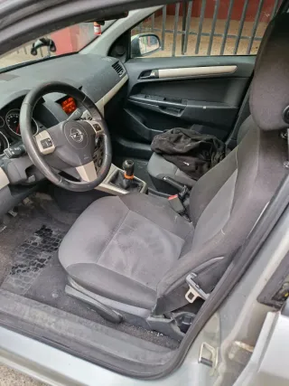 Opel Astra 2008