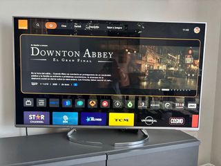 Televisor Panasonic Negro/Plateado