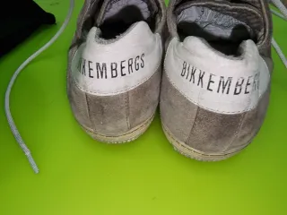 Zapatillas Bikkembergs grises y blancas