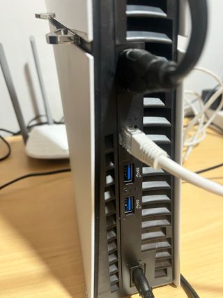 PlayStation 5 CON CAJA y 2 MANDOS