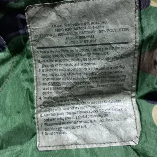 Manta Americana Poncho Liner