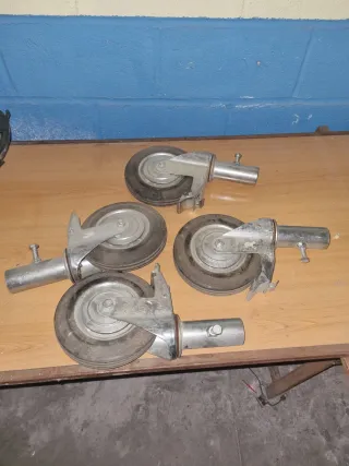 Ruedas para andamio (4 unidades)