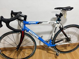 Bicicleta de carretera Kuips Paternina
