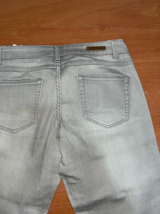 Pantalón vaquero gris Promod