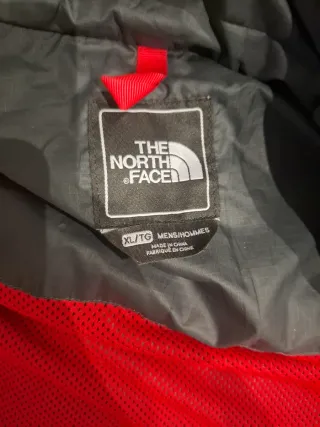 Chaqueta The North Face Roja