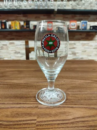 LOTE CRISTALERÍA ESTRELLA GALICIA.