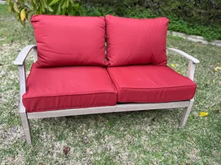 Mesa y 3 Muebles Terraza (Sofá y 2 Sillones)