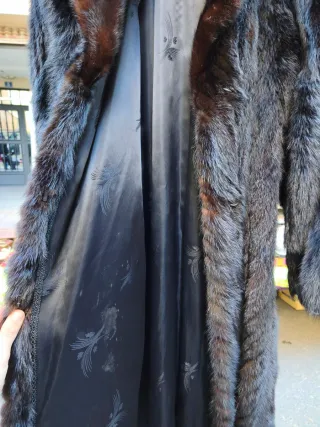 Abrigo de piel largo