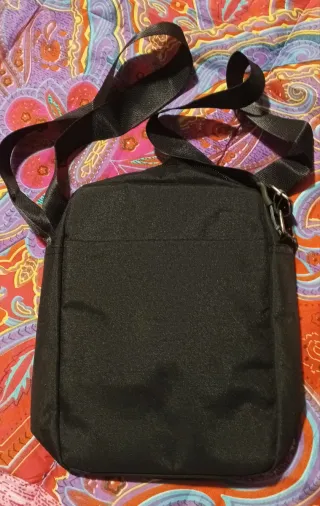 Riñonera Negra Deportiva