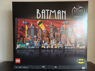 LEGO 76271 Batman The Animated Series Gotham City