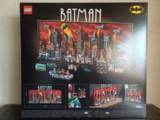 LEGO 76271 Batman The Animated Series Gotham City