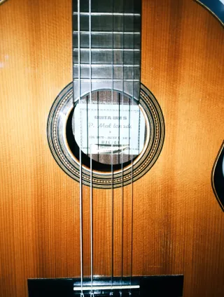 Guitarra Pedro Maldonado Profesional Años 70