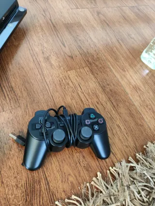 PlayStation 3 y 3 juegos