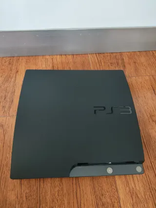 PlayStation 3 y 3 juegos