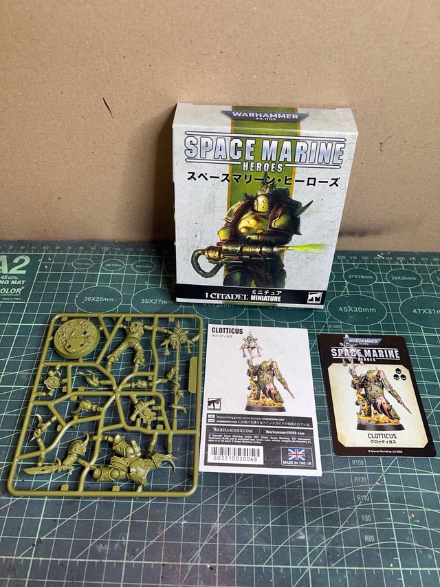 Death Guard Plague Marine Hero Clotticus