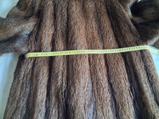 Abrigo de piel marrón