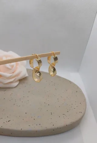 Pendientes Infinito Greca Chapado Oro 18k
